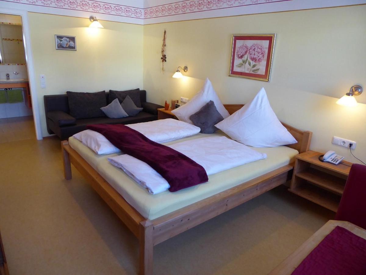 Pension Rosengaertchen Absberg Extérieur photo